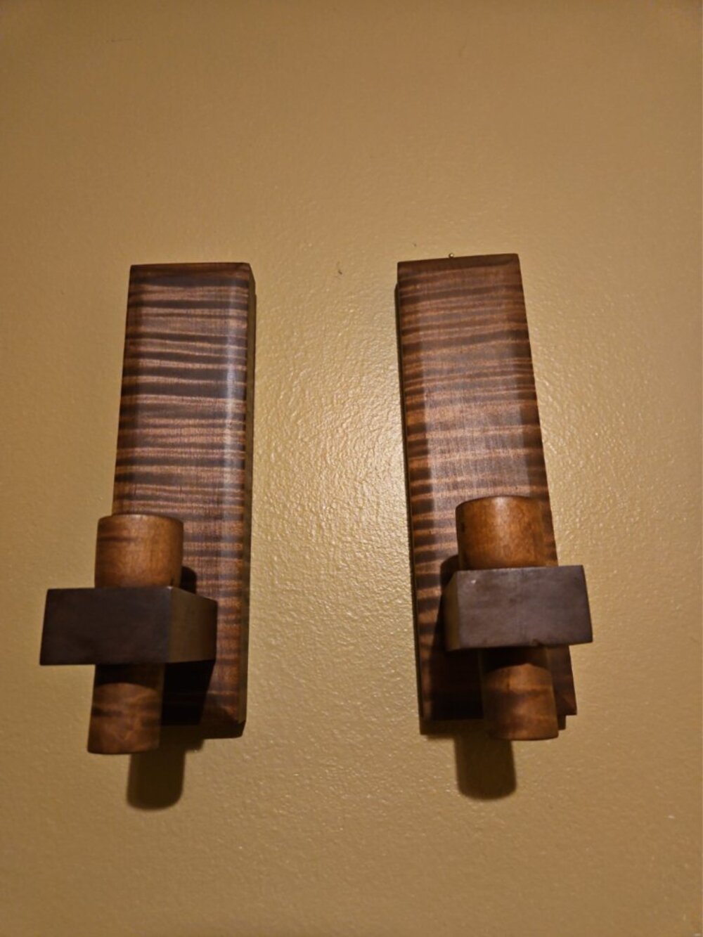 PR Vintage Hand Carved Tiger Curly Maple Candle Holder Wall Sconces Shaker Style